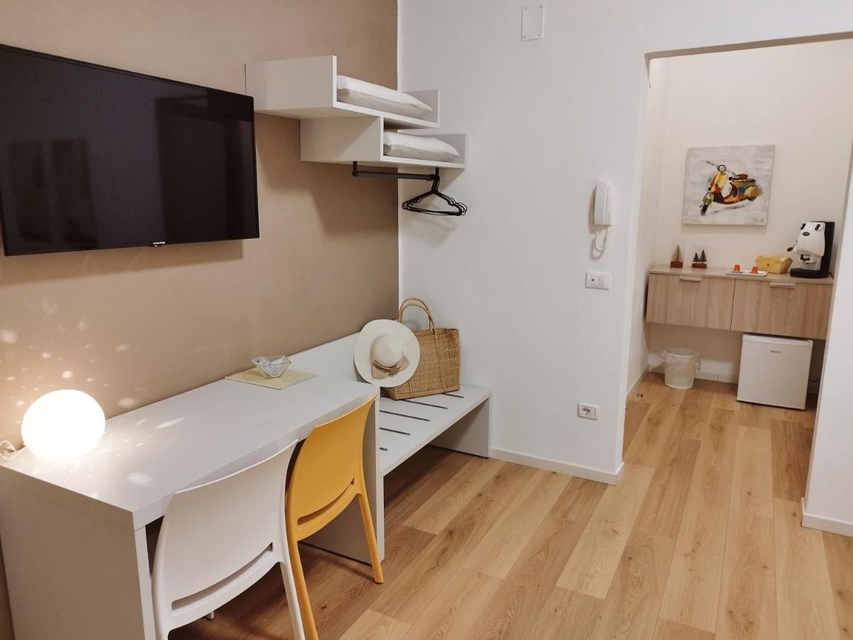 Alcamo Rooms Con Garage Privato Exteriör bild
